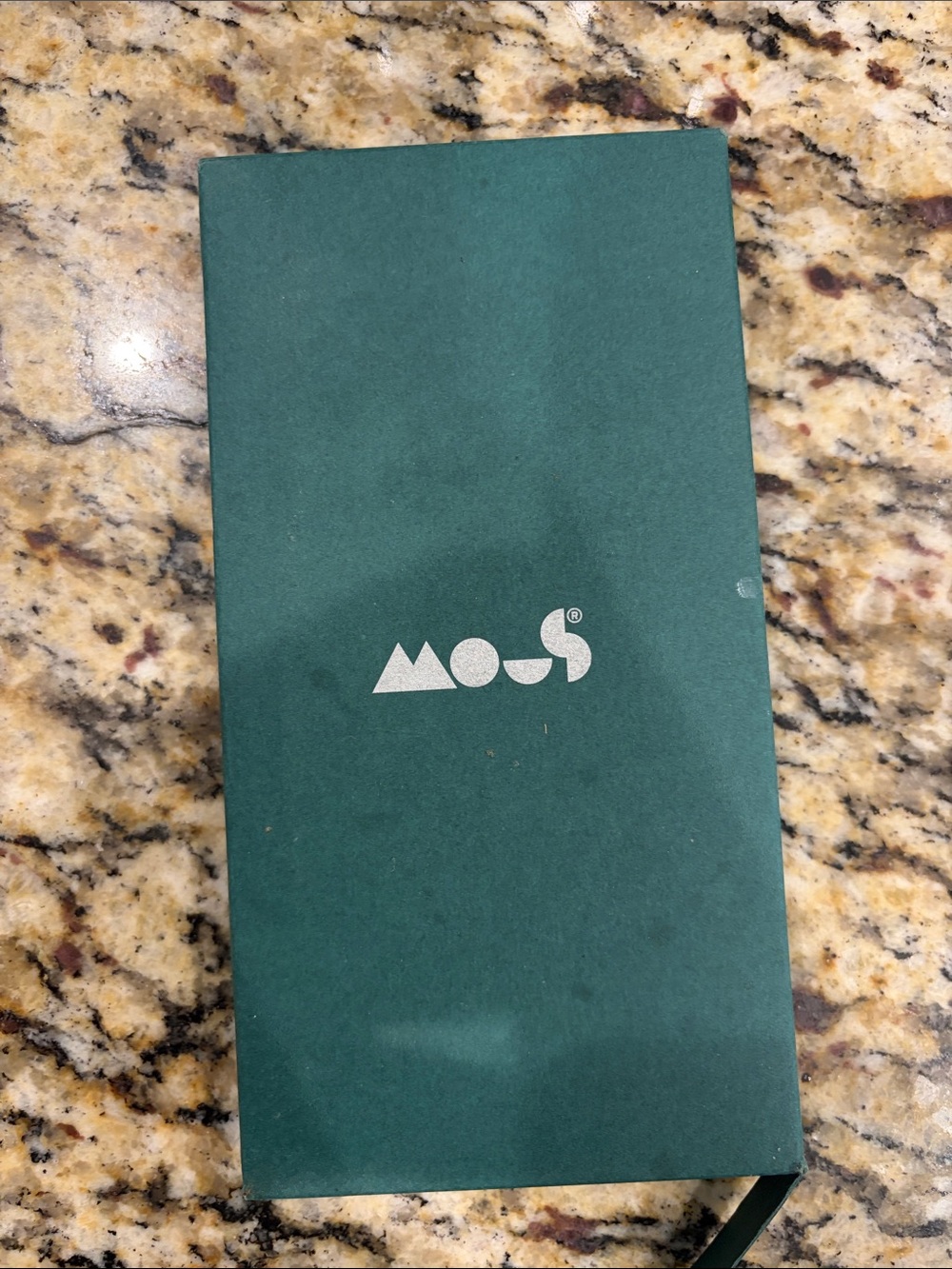 Mous iphone 17 white case